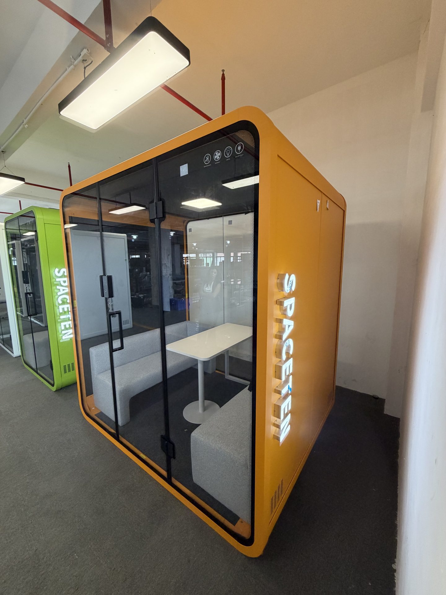 Area comune dell'hub Spaceten